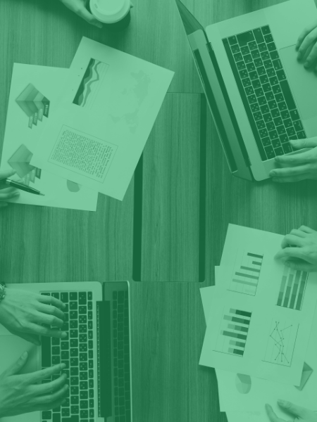 AI動画制作サービス特長説明の背景画像